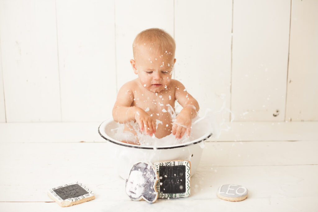 Baby first birthday photos, Milk bath 