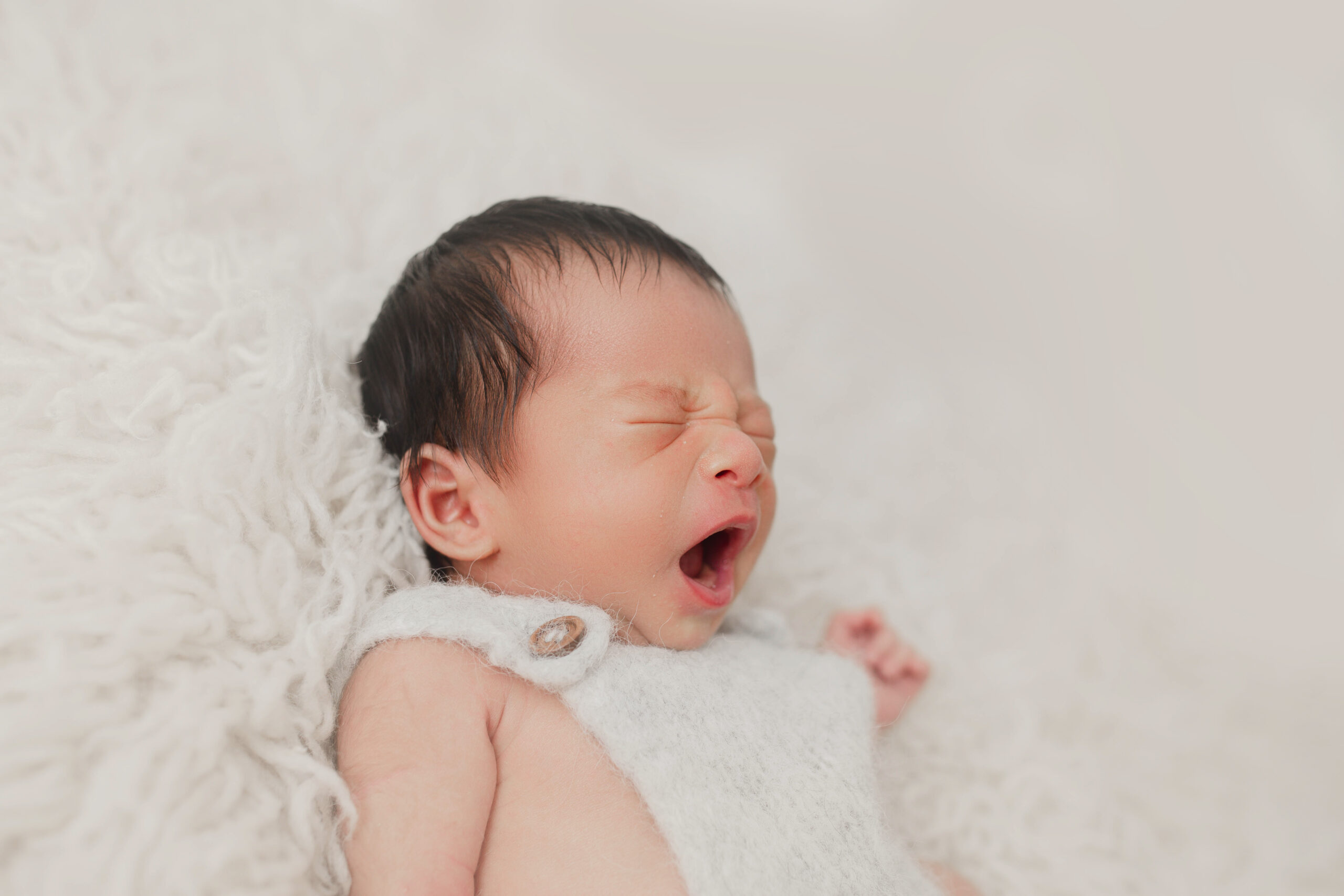 baby yawning, south jersey newborn photographer